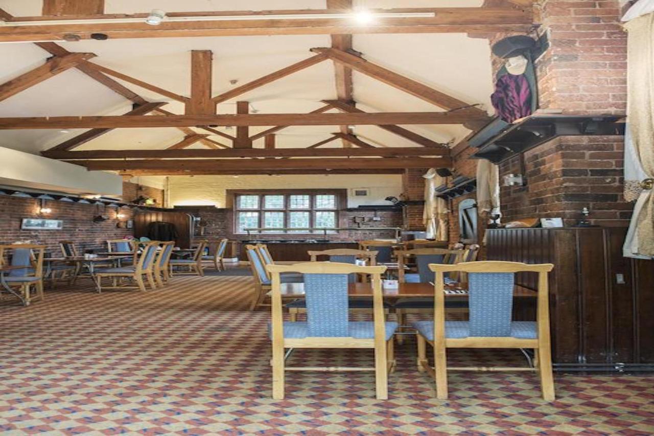 Himley Country Hotel دادلي المظهر الخارجي الصورة
